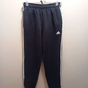 Adidas 3 stripe sweatpants M
